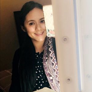 Meet your Posher, Sandra